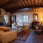 Historic Estate With Two Pools In Tuscani Feriehus *