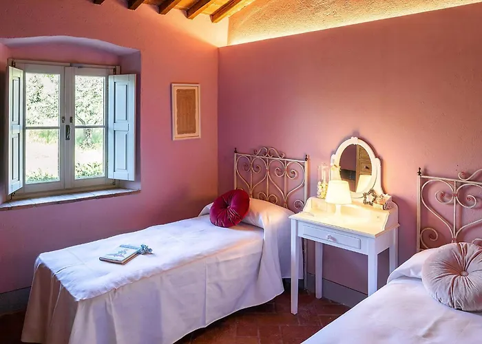 Hébergement de vacances Historic Estate With Two Pools In Tuscani Montelupo Fiorentino